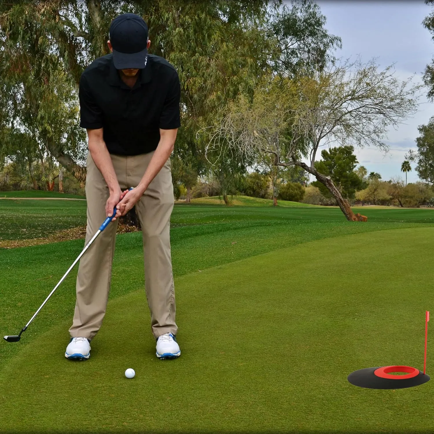 Golf Practice Putting Cup Golf Putter Regulation Cup Putting Green Hole Flag Indoor Outdoor Practice Training Aids